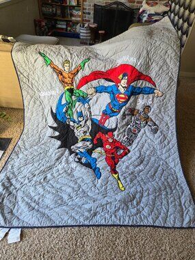 POTTERY BARN KIDS DC Superhero Quilt Blanket Twin Size